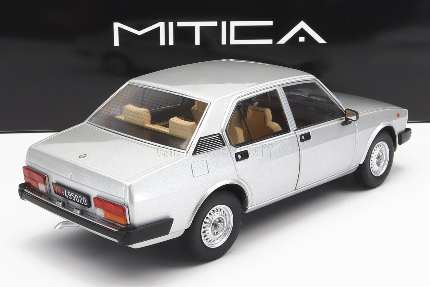 Alfa Romeo Alfetta Berlina 1978 - Mitica Diecast - Scala 1/18