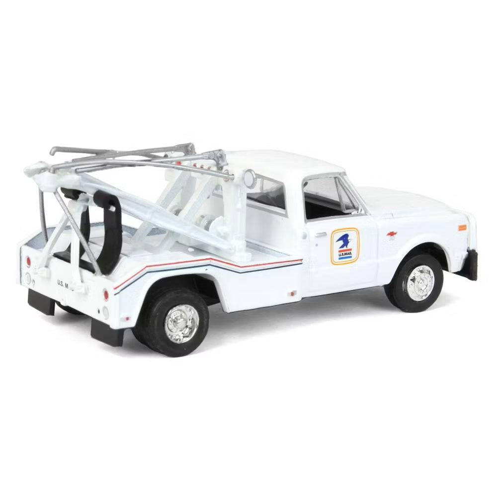 1968 Chevrolet C-30 Dually Wrecker USPS United States Postal Service - Dually Drivers Series - Greenlight - Scala 1/64 (copia)