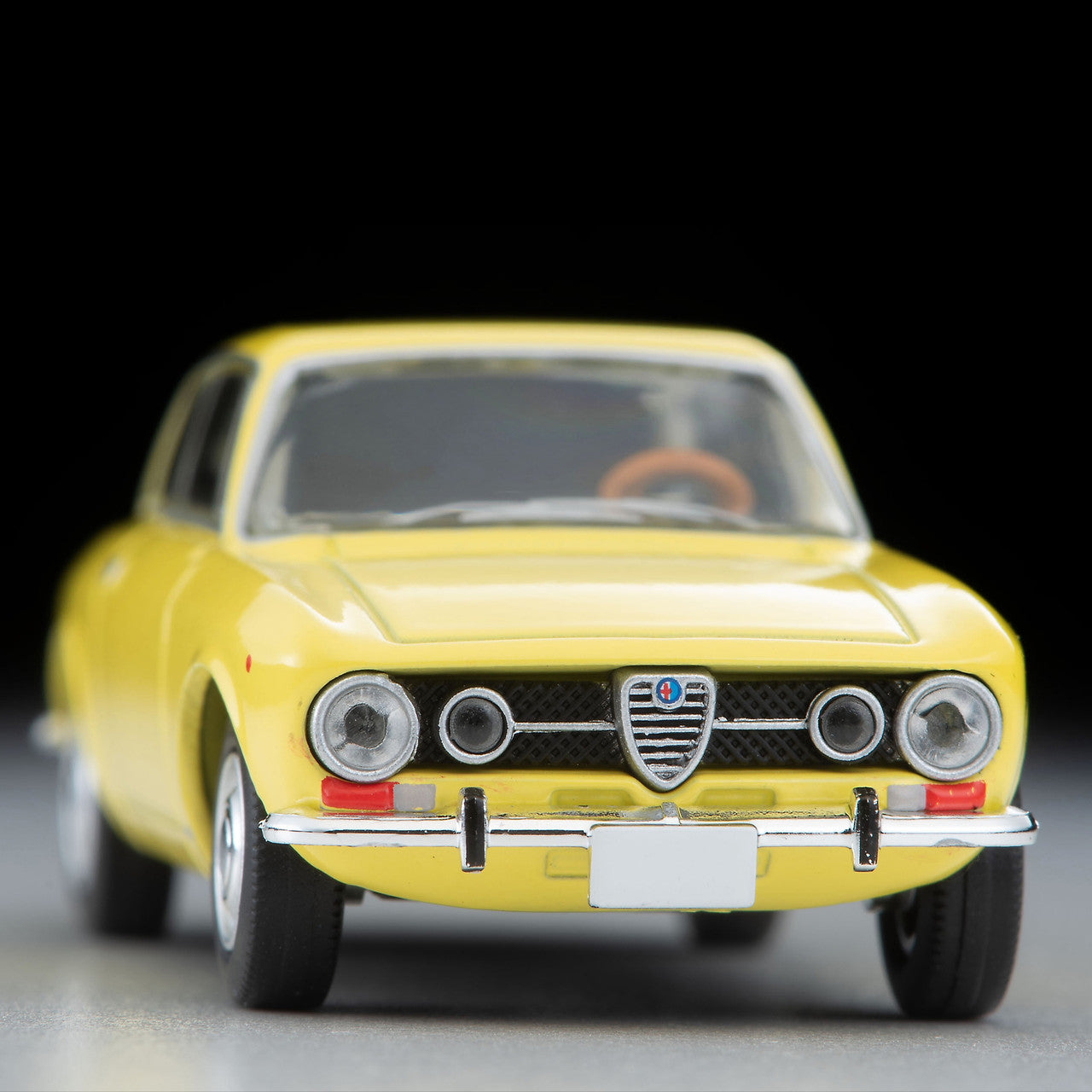 McLaren F1 Azul Cobalto - Mini GT - Escala 1/64