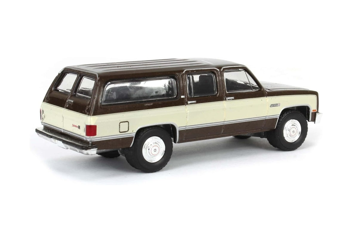 1986 GMC Suburban Showroom Floor Series - Greenlight - Scala 1/64