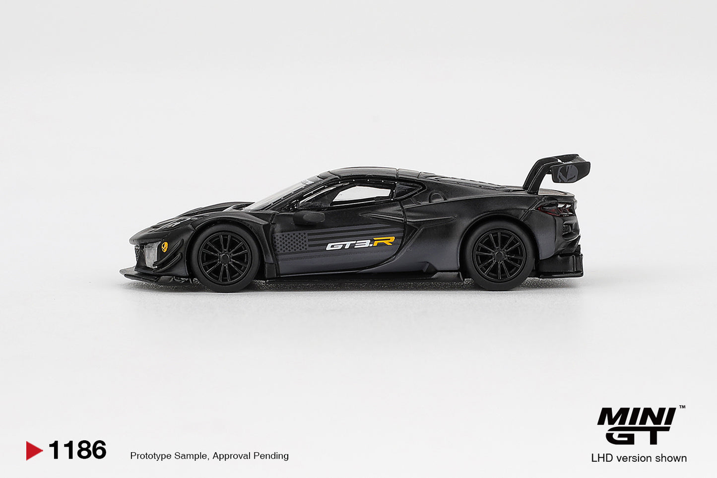 Mini GT - Chevrolet Corvette Z06 GT3.R Road America Test Car- Scala 1/64 MGT01186-L