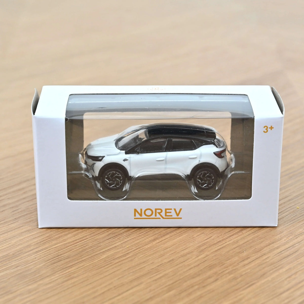 Renault Captur Esprit Alpine 2024 Pearl White & Black - Norev - Scala 1/64