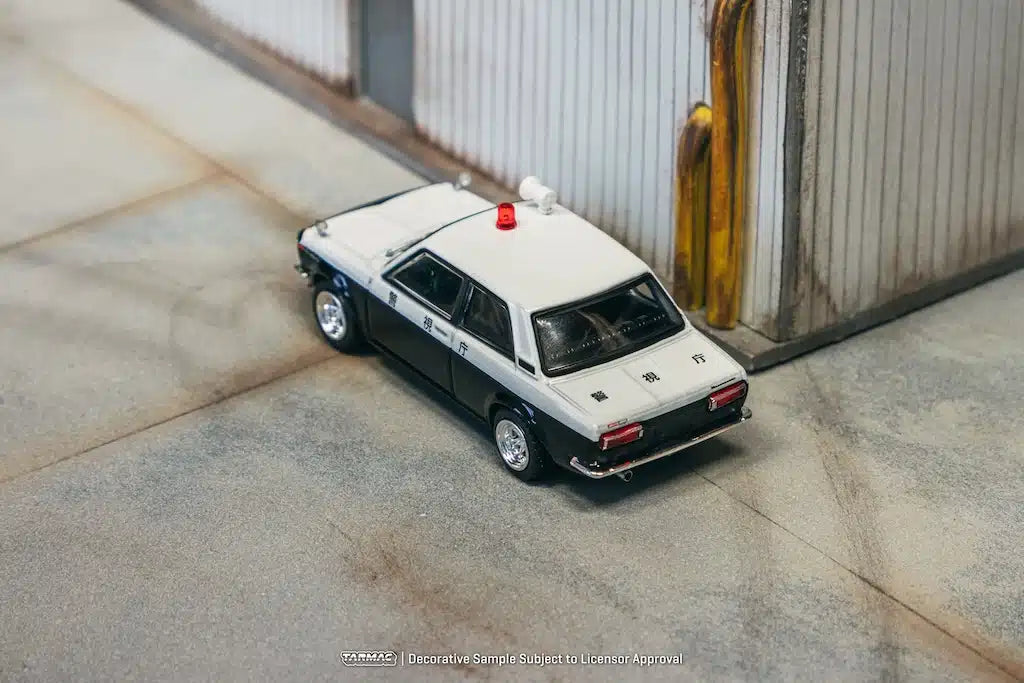 Datsun 510 Police Car - Tarmac Works ROAD64 - Scala 1/64 T64R-052-PC