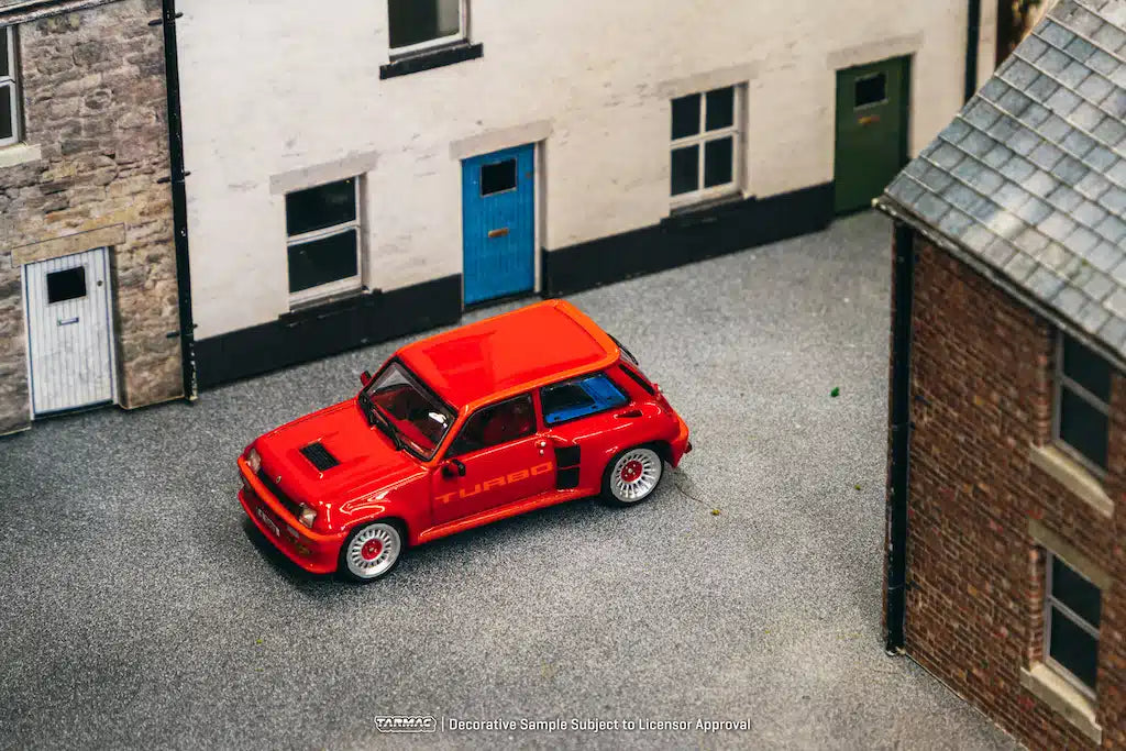 Renault 5 Turbo Red - Tarmac Works - ROAD64 - Scala 1/64 T64R-TL060-RED