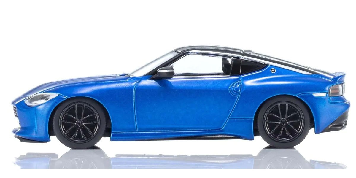 Nissan Fairlady Z Blue Metallic - Kyosho Mini Car & Book - Scala 1/64