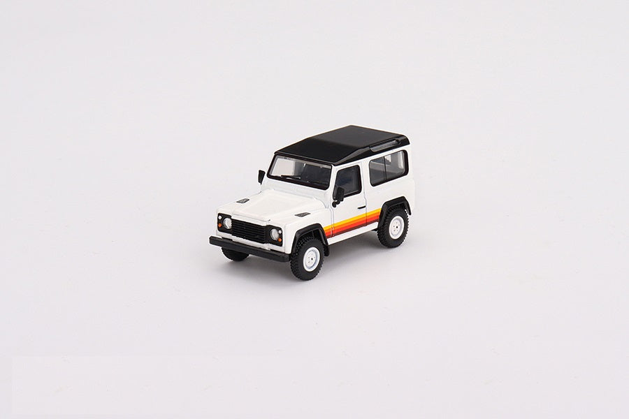 Land Rover Defender 90 Wagon White LDH - Mini GT - Scala 1/64 MGT00378