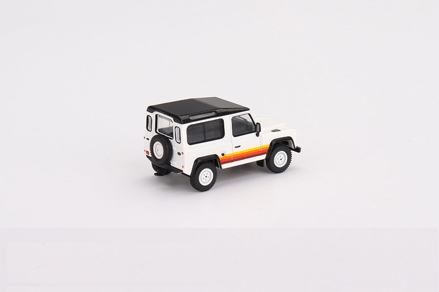 Land Rover Defender 90 Wagon White LDH - Mini GT - Scala 1/64 MGT00378