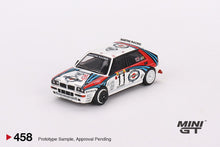 Laden Sie das Bild in den Galerie-Viewer, 4 Cars Set Lancia Delta HF Integrale Evoluzione 1992 Rally MonteCarlo Martini Racing - Mini GT - Scala 1/64
