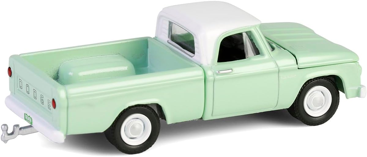 Chevrolet Tahoe LT 2022 Edición Texas con Hombre en Traje Serie Hobby Shop - Greenlight - Escala 1/64