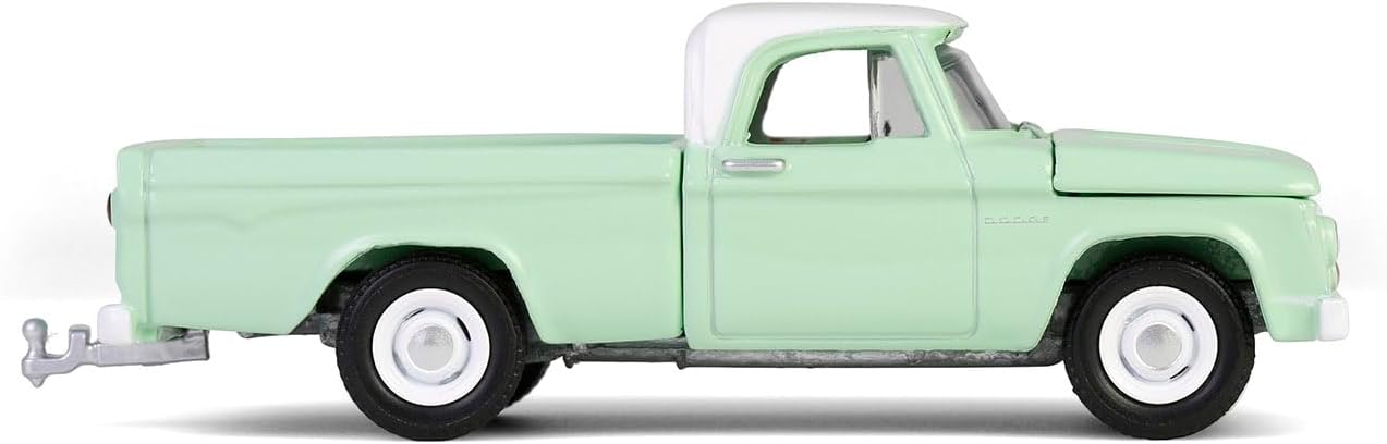 Chevrolet Tahoe LT 2022 Edición Texas con Hombre en Traje Serie Hobby Shop - Greenlight - Escala 1/64