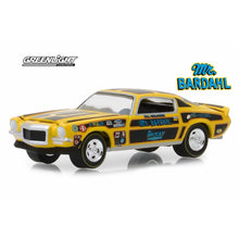 Carica l&#39;immagine nel visualizzatore di Gallery, 1970 Chevrolet Camaro Mr Bardahl Series Hobby Exclusive - Greenlight - Scala 1/64
