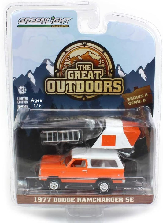 Dodge Ramcharger SE 1977 con carpa moderna en la azotea Serie Great Outdoors - Greenlight - Escala 1/64