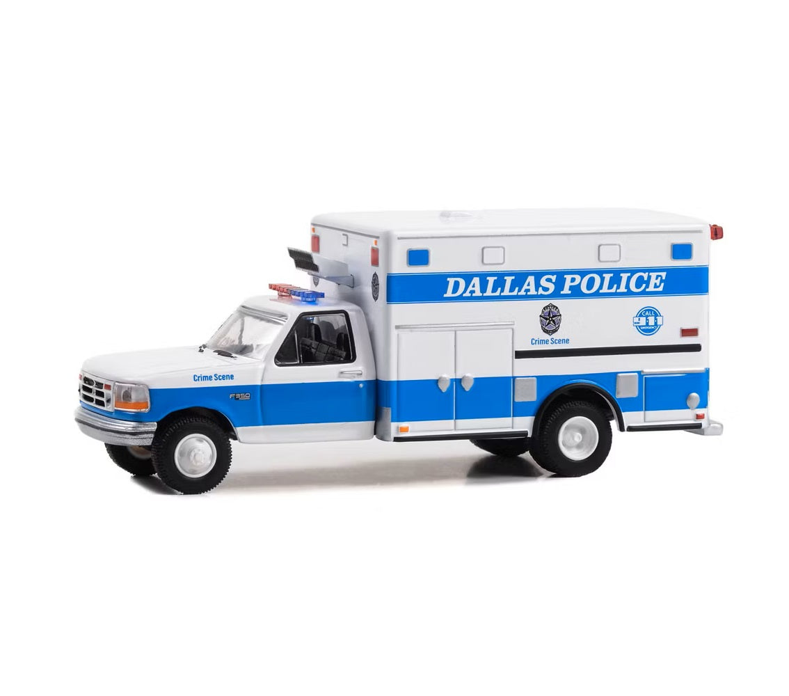 1992 Ford F-350 Ambulance Dallas Police Crime Scene - Greenlight Series First Responders - Scala 1/64