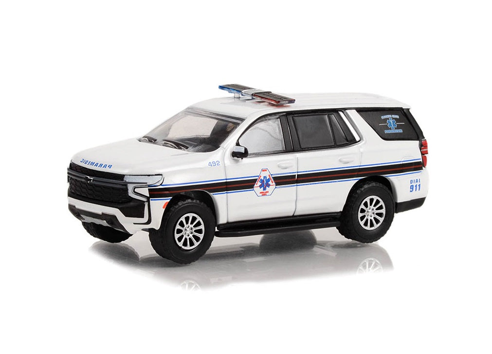 2021 Chevrolet Tahoe White with Stripes Blooming Grove Volunteer Ambulance Corps Paramedic - Greenlight Series First Responders - Scala 1/64