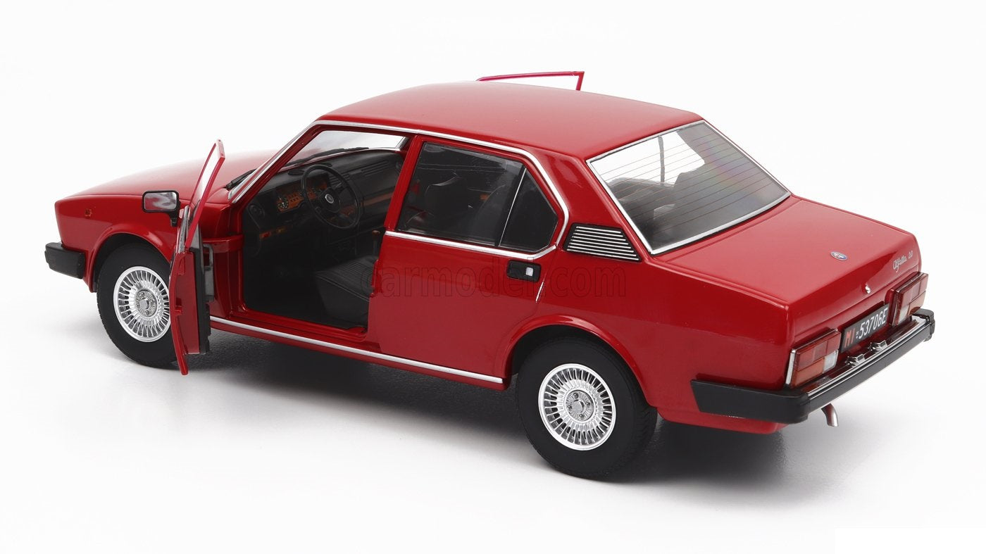 Alfa Romeo Alfetta Berlina 2000L 1978 con Cerchi Millerighe Red - Mitica Diecast - Scala 1/18