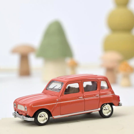 Renault 4L 1966 Esterel Red - Norev - Scala 1/64 Circa