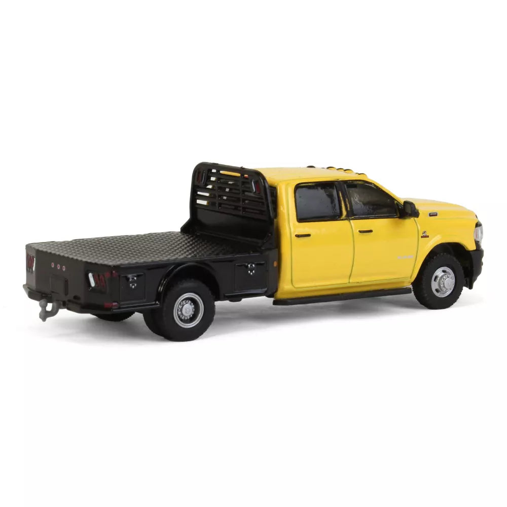 2020 Ram 3500 Tradesman Dually Flatbed Construction Yellow - Dually Drivers Series - Greenlight - Scala 1/64