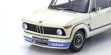 Carica l&#39;immagine nel visualizzatore di Gallery, FOTO 3 Kyosho BMW 2002 Turbo 1974 Bianca CODICE KS08544W
