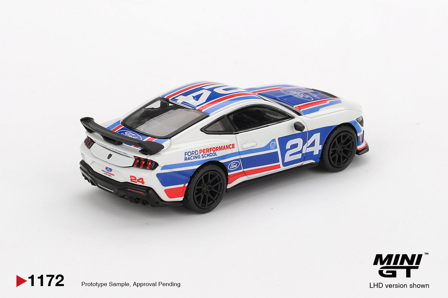 Ford Mustang Dark Horse #24 Ford Performance Racing School 2025 - Mini GT - Scala 1-64 MGT01172-L