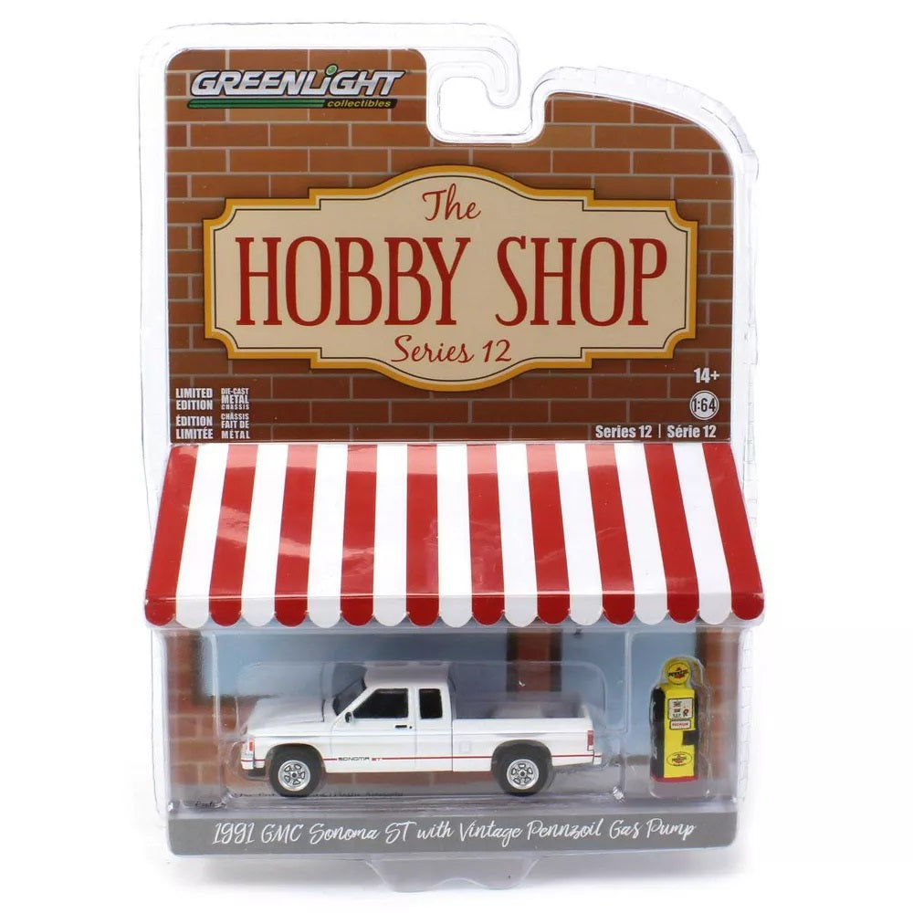 1991 GMC Sonoma ST with Pennzoil Gas Pump - Series Hobby Shop - Greenlight - Scala 1/64