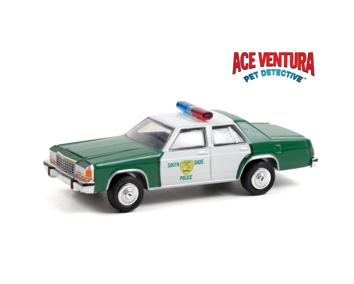 1983 Ford LTD Crown Victoria Ace Ventura - Greenlight - Scala 1/64 Hollywood Series