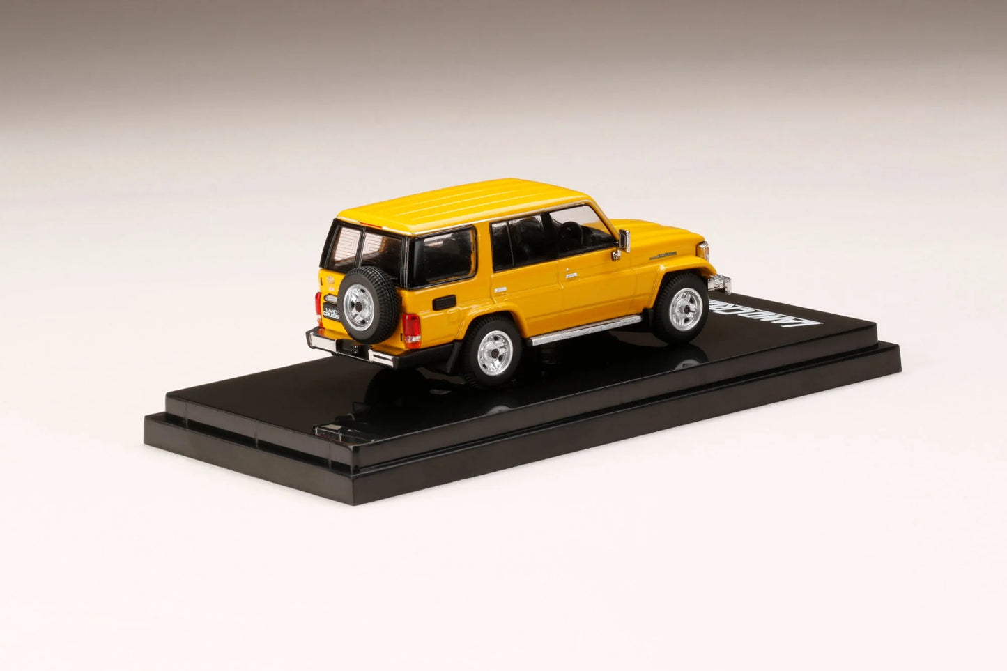 1944 Willys MB Jeep Negro - Máquinas M2 - Escala 1/64