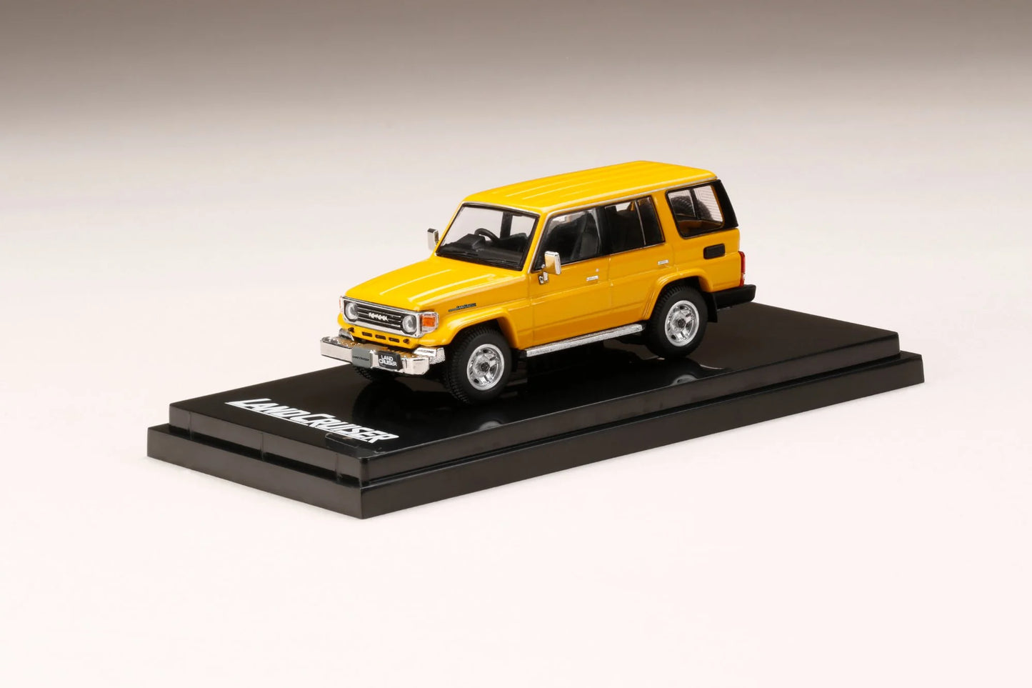 1944 Willys MB Jeep Negro - Máquinas M2 - Escala 1/64