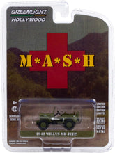 Load image into Gallery viewer, Willys MB Jeep 1942 MASH TV Series - Greenlight - Scala 1/64
