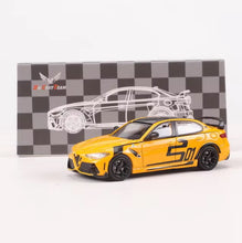 Carica l&#39;immagine nel visualizzatore di Gallery, Alfa Romeo Giulia GTAm Giallo - DCT Die Cast Team - Scala 1/64
