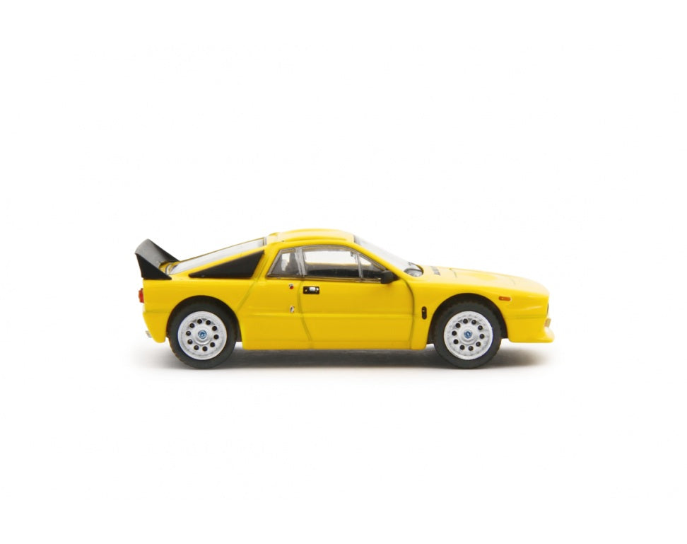 Lancia 037 Rally Stradale Prototipo 1982 Giallo - Laudoracing - Scala 1/64