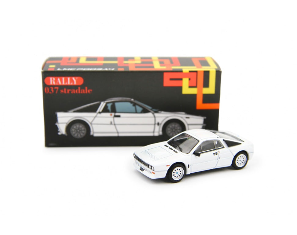 Lancia 037 Rally Stradale 1982 Bianco - Laudoracing - Scala 1/64