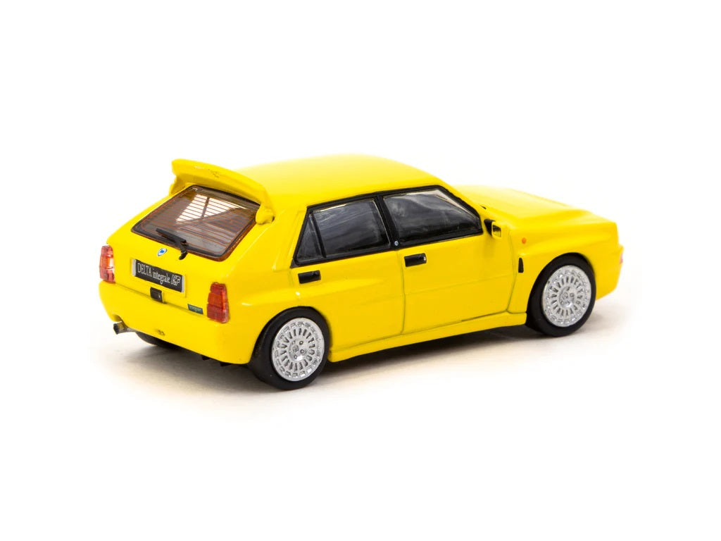 Lancia Delta HF Integrale Giallo Ginestra - Tarmac Works - Scala 1/64