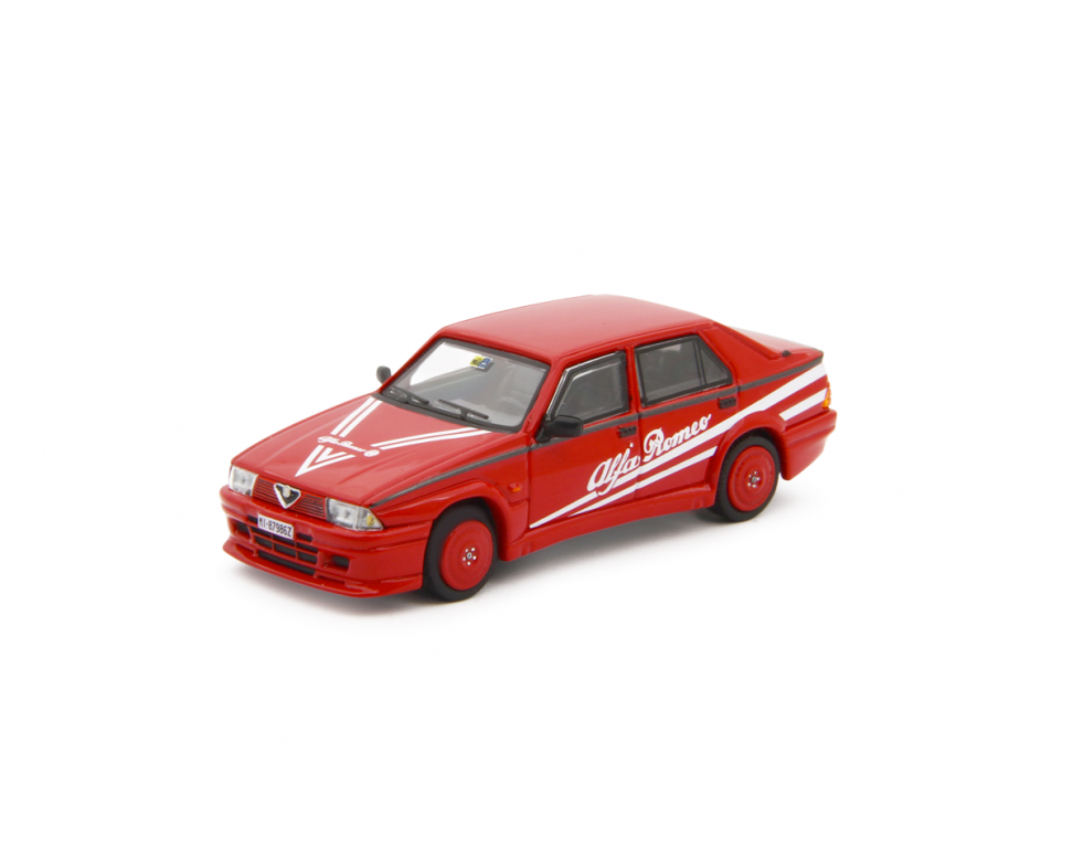 Alfa Romeo 75 1.8i Turbo Evoluzione 1987 Alfa Livery Red - Laudoracing - Scala 1/64