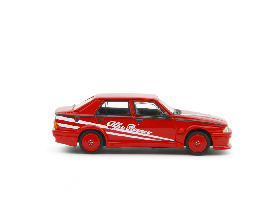 Alfa Romeo 75 1.8i Turbo Evoluzione 1987 Alfa Livery Red - Laudoracing - Scala 1/64