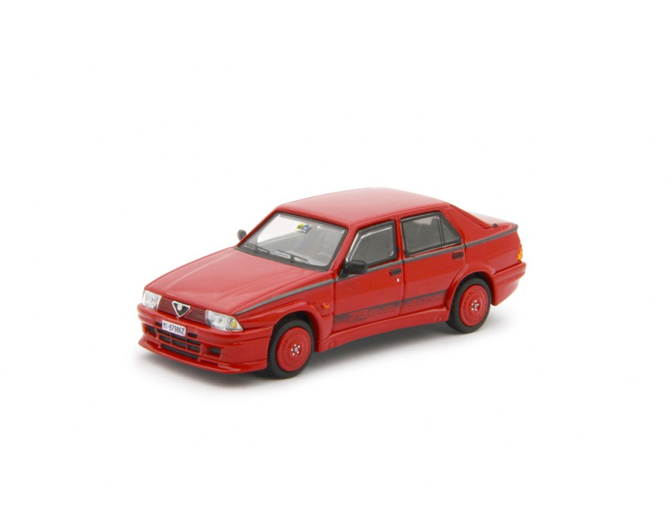 Alfa Romeo 75 1.8i Turbo Evoluzione 1987 Stradale - Laudoracing - Scala 1/64