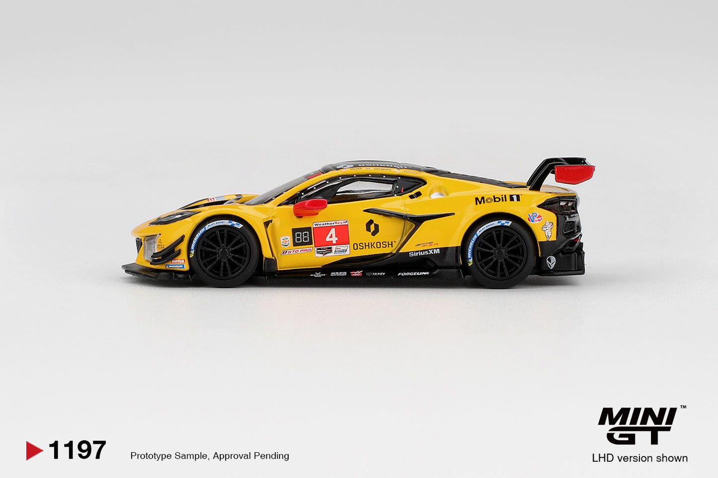 Chevrolet Corvette Z06 GT3.R #4 Corvette Racing by Pratt Miller Motorsports 2025 - MINI GT - Scala 1/64 MGT01197-L