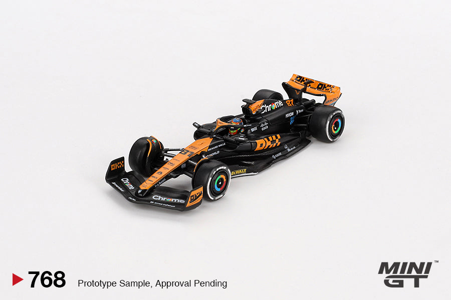 McLaren MCL60 #81 Oscar Piastri 2023 F1 2023 Japanese GP 3rd Place - Mini GT - Scala 1/64 MGT00768-L