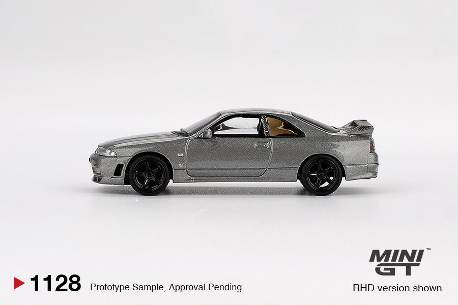 Nissan Skyline GT-R Dark Metal Gray (NISMO BCNR33 CRS Version) - Mini GT - Scala 1/64 MGT01128-R