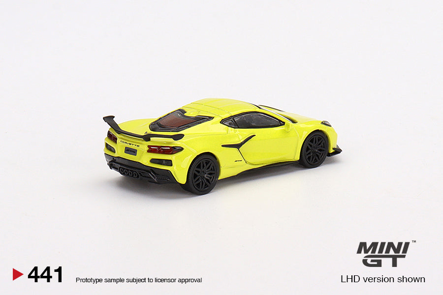 Chevrolet Corvette Z06 2023 Accelerate Yellow - Mini GT - Scala 1/64 MGT00441-R