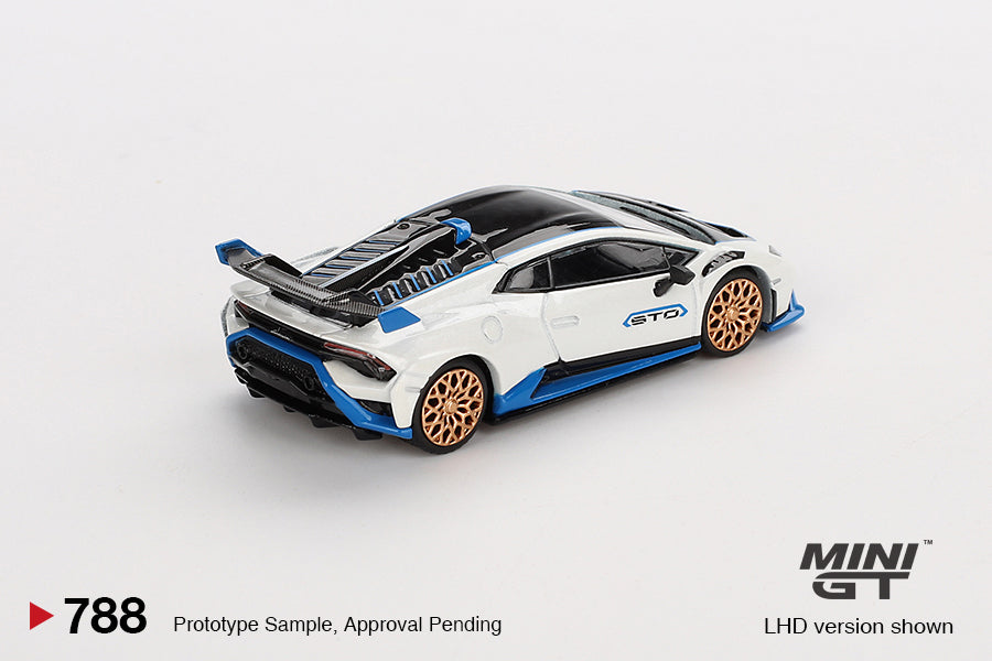 Lamborghini Huracán STO Bianco Asopo - Mini GT - Scala 1/64 MGT00788-L