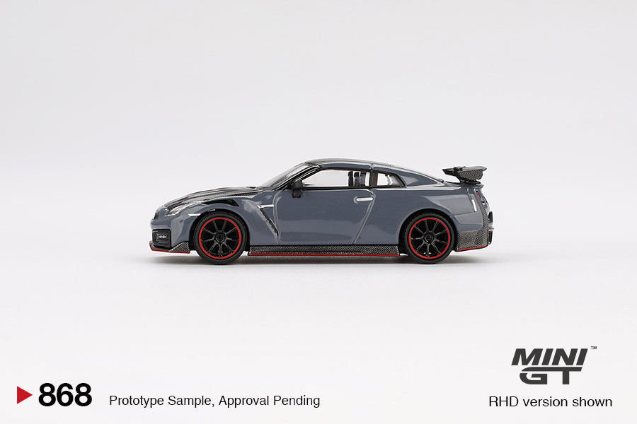 Nissan GT-R Nismo 2024 NISMO Stealth Gray - Mini Gt - Scala 1/64 MGT00868-R RHD