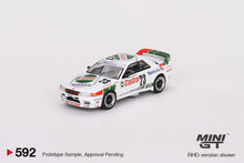 Carica l&#39;immagine nel visualizzatore di Gallery, Nissan Skyline GT-R (R32) Gr. A #23 1990 Macau Guia Race Winner RDH - Mini GT - Scala 1/64
