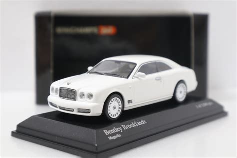 Bentley Brooklands 2006 White - Minichamps - Scala 1/64 640139620