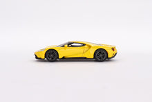 Laden Sie das Bild in den Galerie-Viewer, Ford GT Triple Yellow - Mini GT - Scala 1/64
