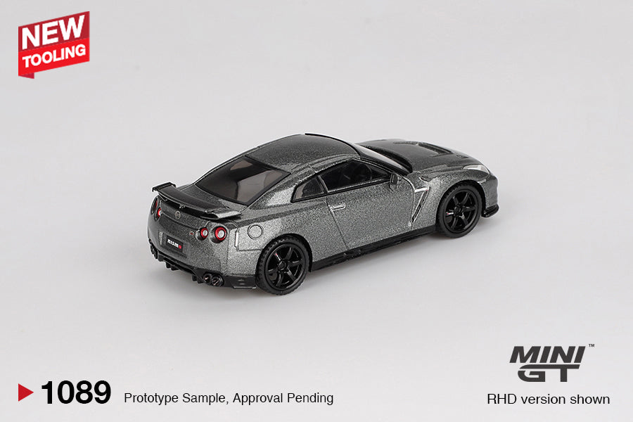 Nissan GT-R (R35) CRS Version Dark Metal Gray 2013 - Mini Gt - Scala 1/64 MGT01089-R