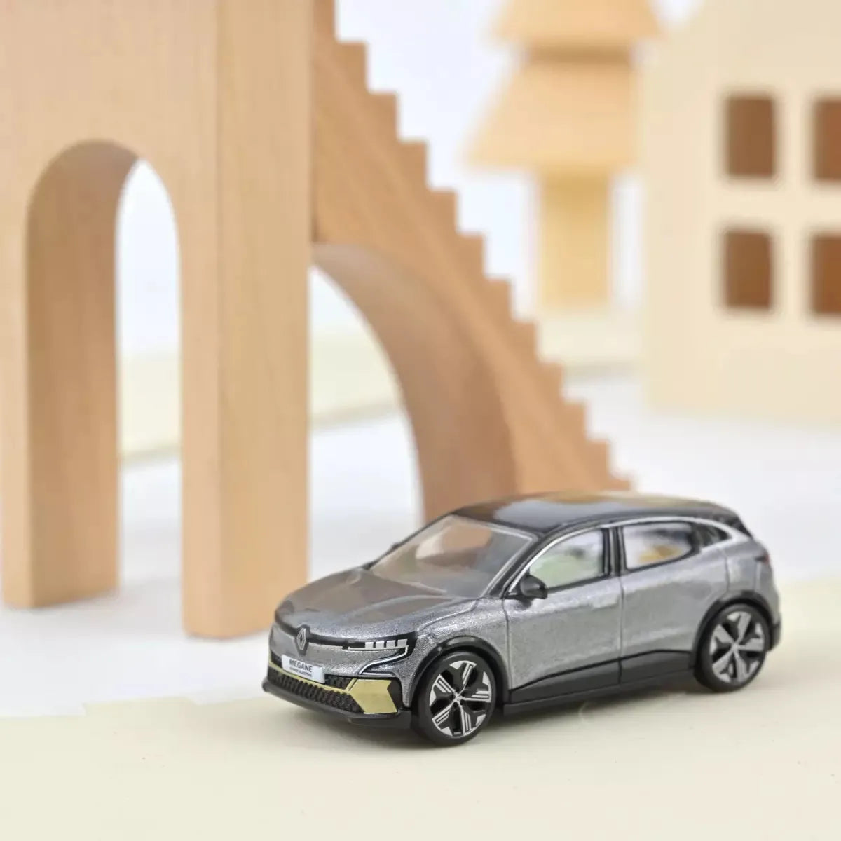 Renault Megane E-Tech 100% Electric 2022 Grey and Black - Norev - Scala 1/64