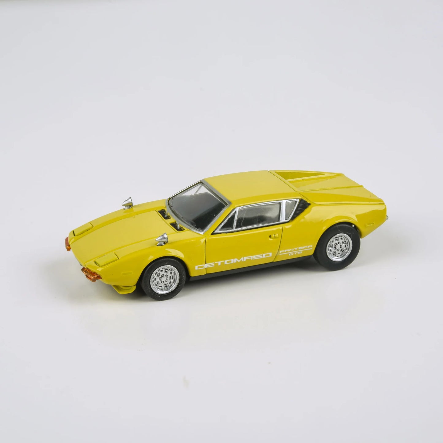 1972 De Tomaso Pantera Yellow - Para64 - Scala 1/64