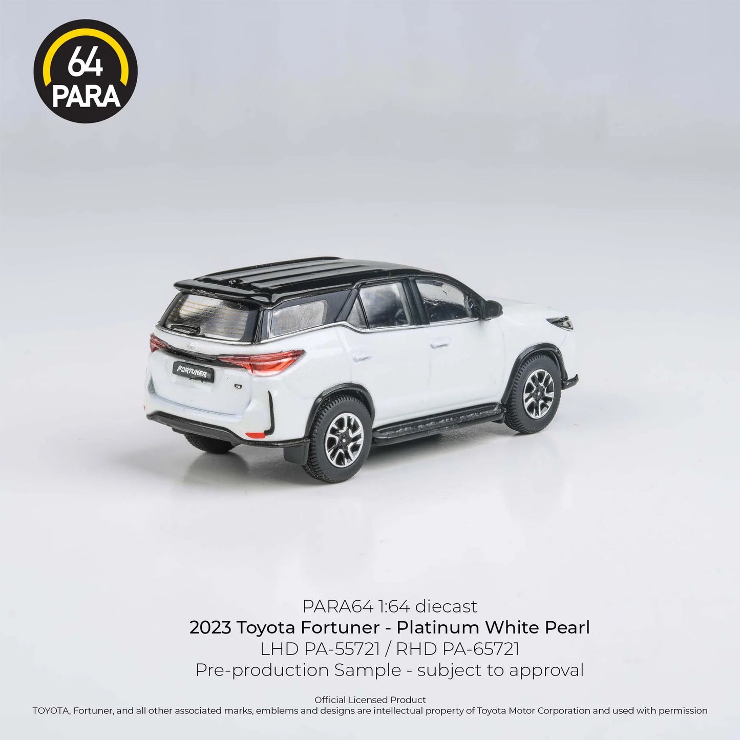 2023 Toyota Fortuner Platinum White (Philippines Exclusive) RHD - Para64 - Scala 1/64