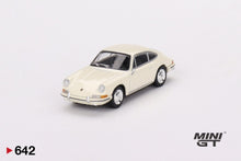 Cargar imagen en el visor de la galería, Porsche 901 1963 Marfil LHD - Mini GT - Escala 1/64
