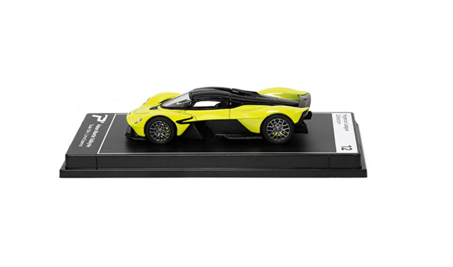 Aston Martin Valkyrie (Lime Essence) - PosterCars - Scala 1/64 H12
